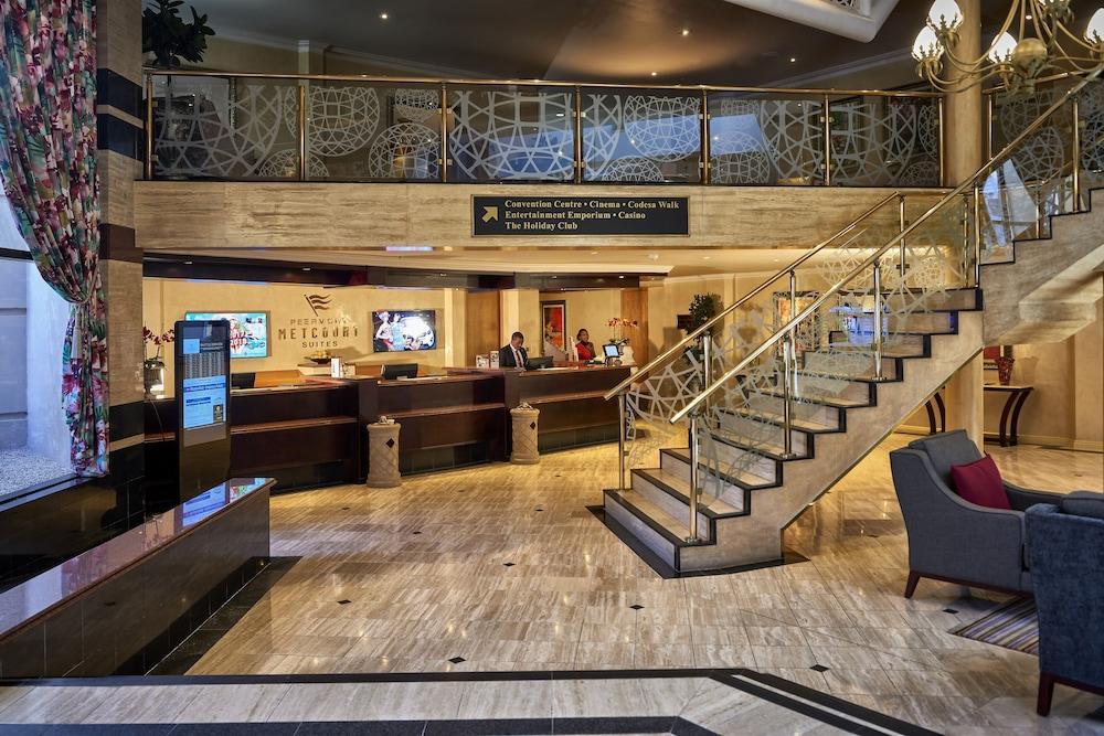 Peermont Metcourt Suites At Emperors Palace Kempton Park Dış mekan fotoğraf