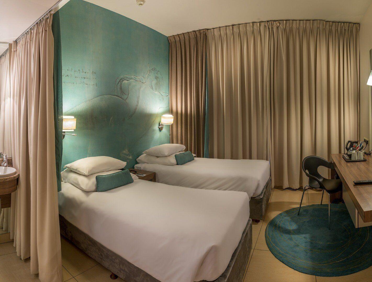 Peermont Metcourt Suites At Emperors Palace Kempton Park Dış mekan fotoğraf