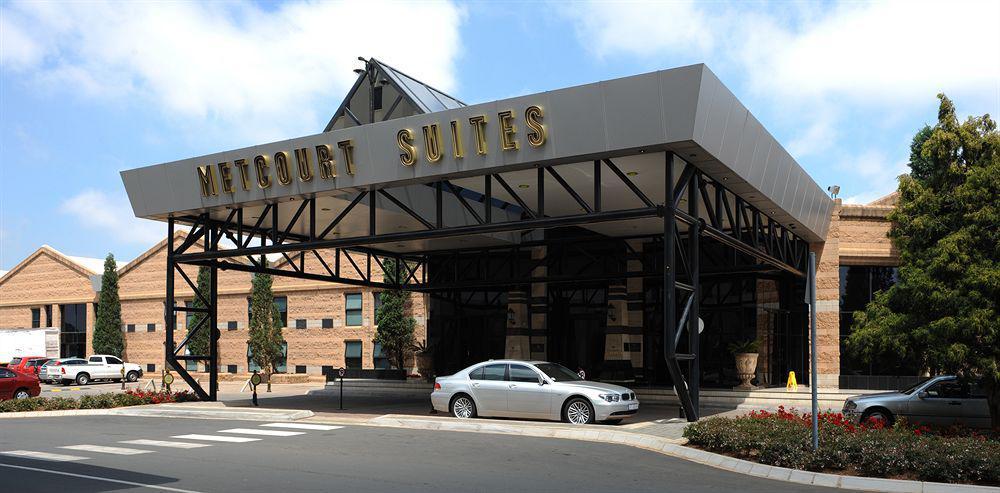 Peermont Metcourt Suites At Emperors Palace Kempton Park Dış mekan fotoğraf