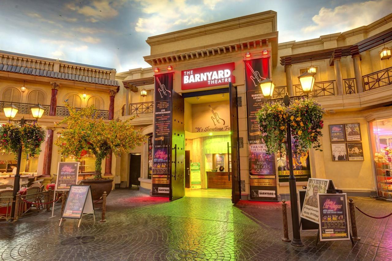 Peermont Metcourt Suites At Emperors Palace Kempton Park Dış mekan fotoğraf
