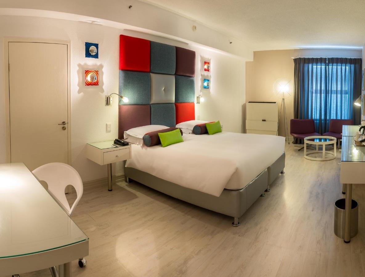Peermont Metcourt Suites At Emperors Palace Kempton Park Dış mekan fotoğraf